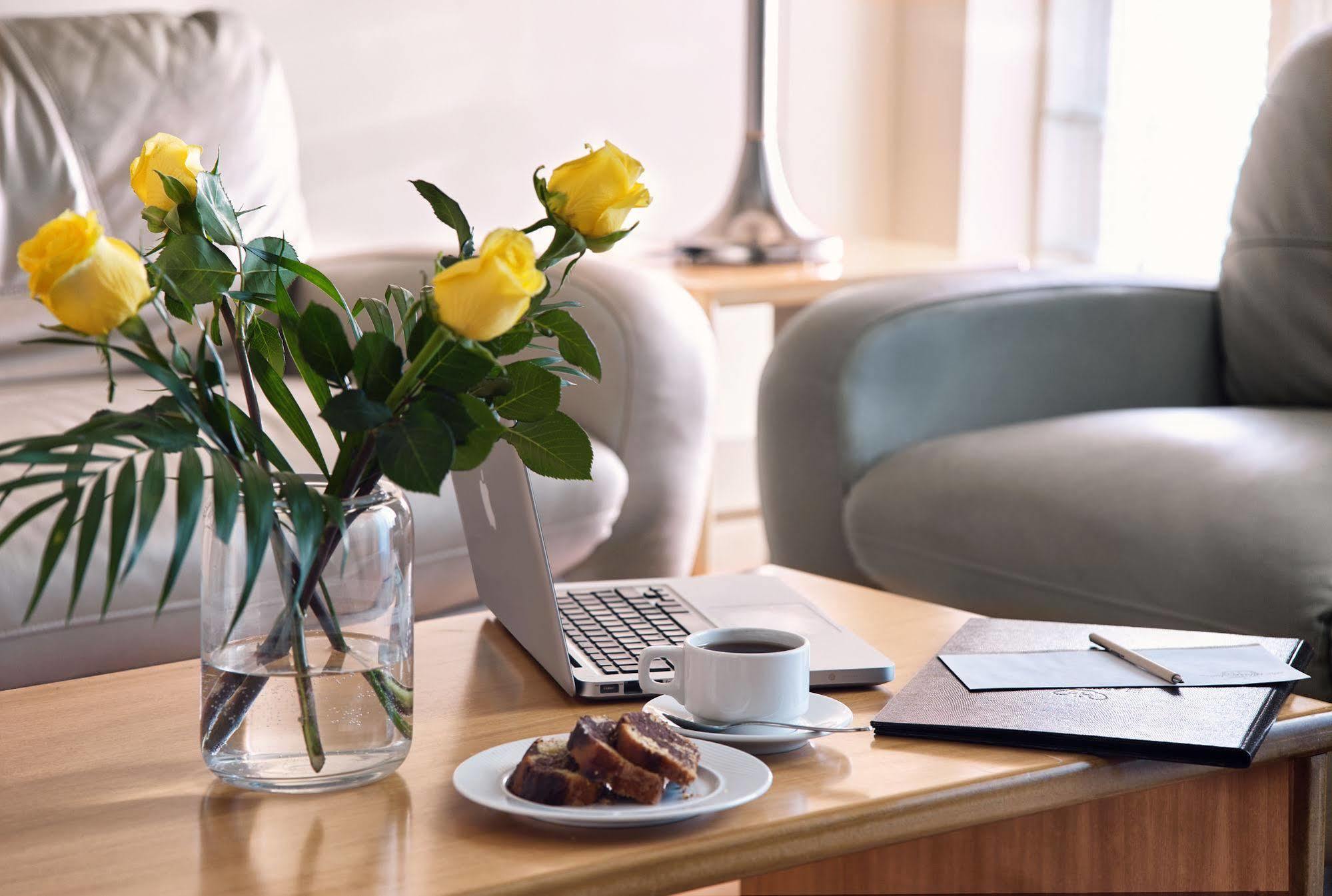 Blazer Suites Hotel Афины Экстерьер фото