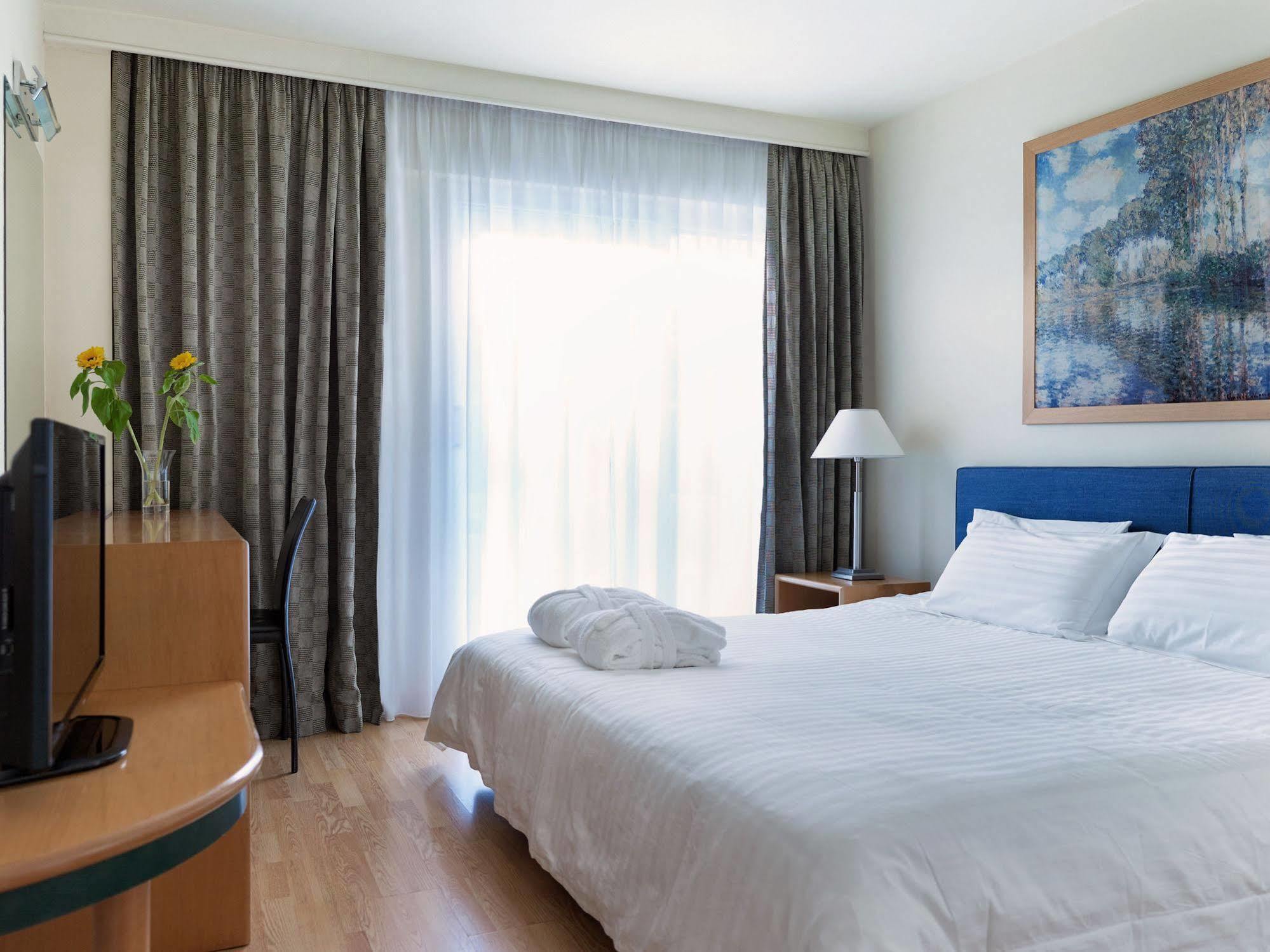 Blazer Suites Hotel Афины Экстерьер фото