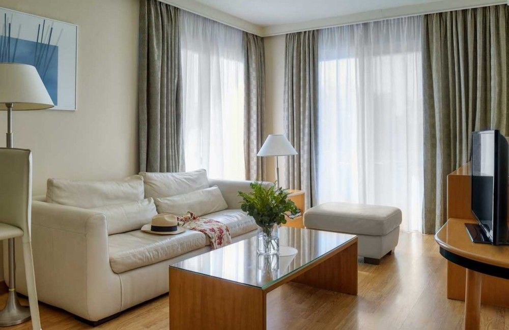 Blazer Suites Hotel Афины Экстерьер фото