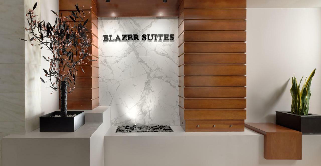 Blazer Suites Hotel Афины Экстерьер фото